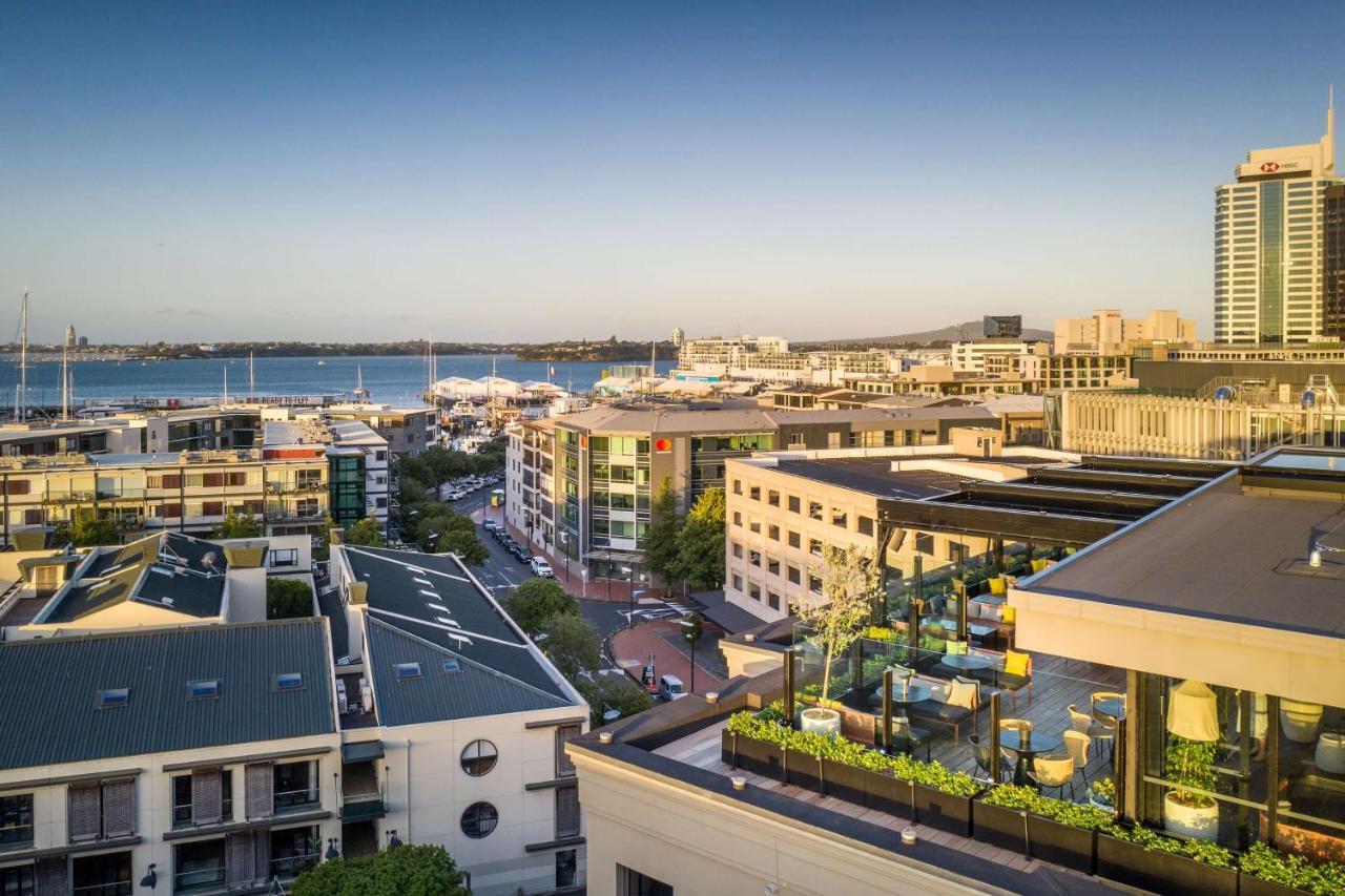 Qt Auckland Hotel Bagian luar foto View of the East Village