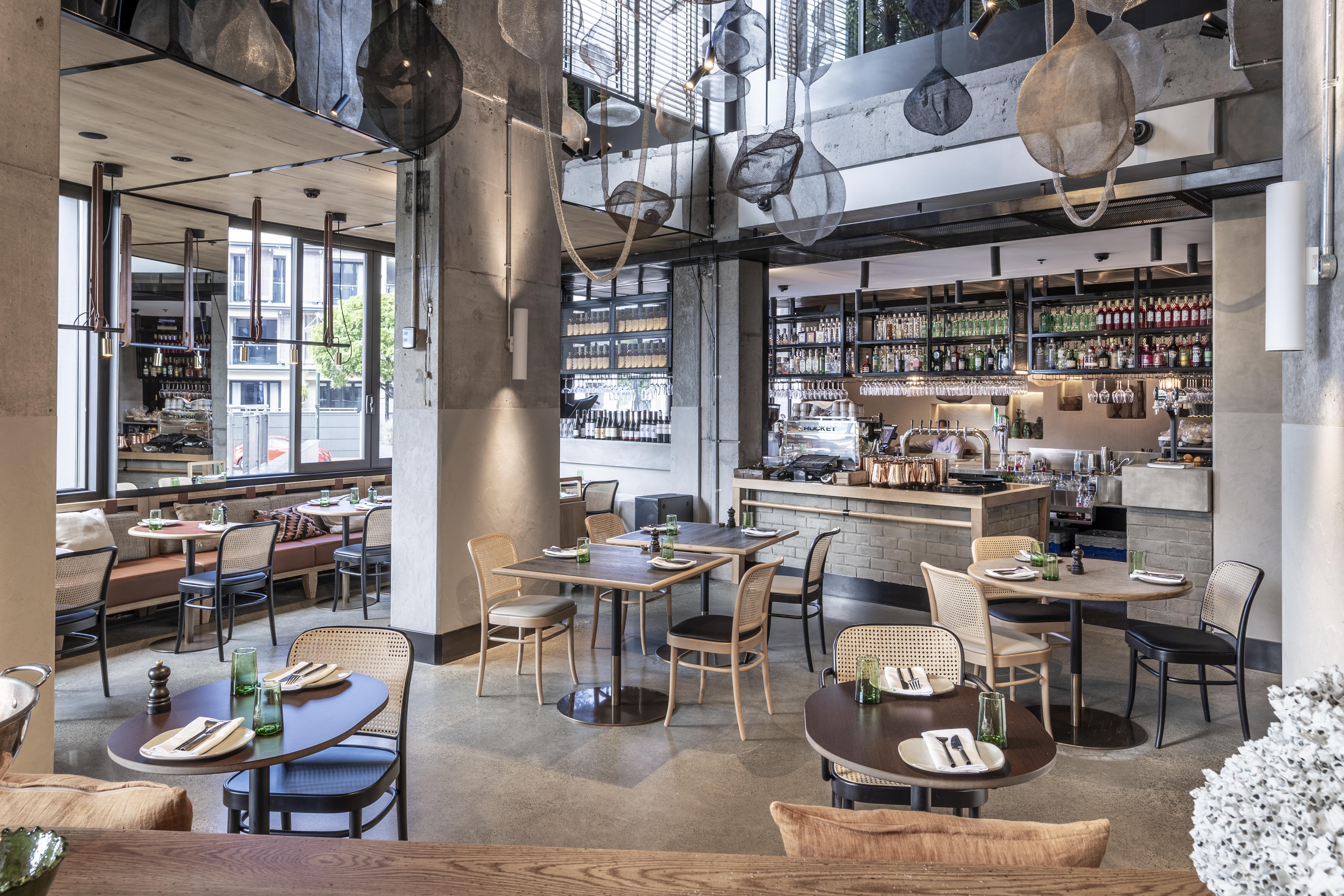 Qt Auckland Hotel Bagian luar foto Restaurant interior